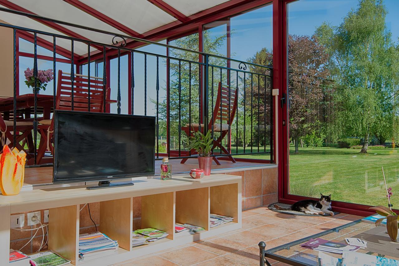 Вилла Au Jardin Fleuri Vauxaillon Экстерьер фото